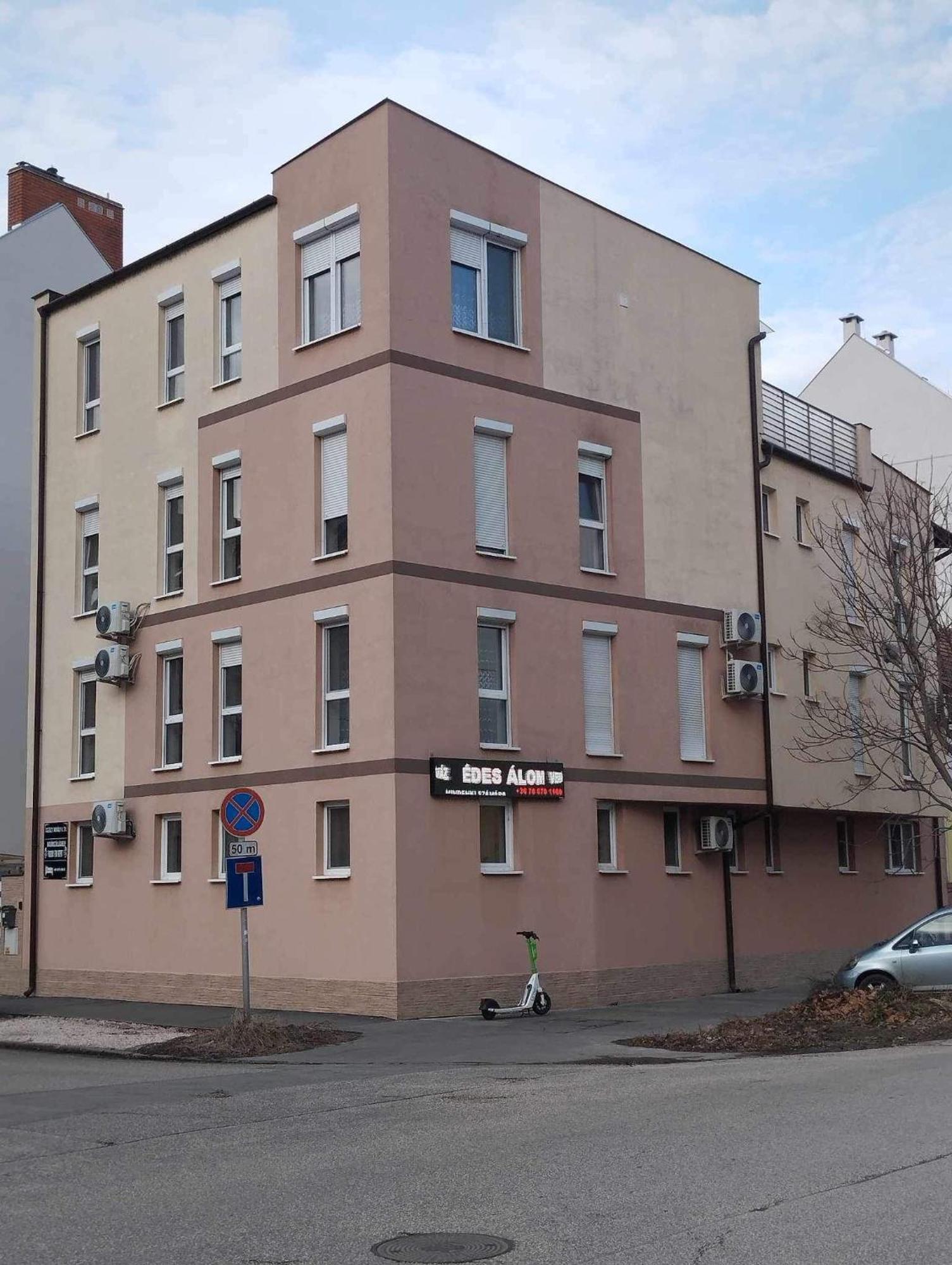 Sweet Dream Guesthouse Szeged Extérieur photo